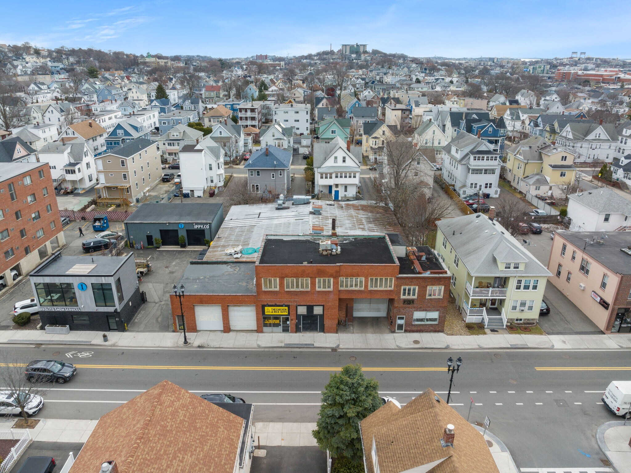 77-79 Ferry St, Everett, MA à louer Photo principale– Image 1 sur 11