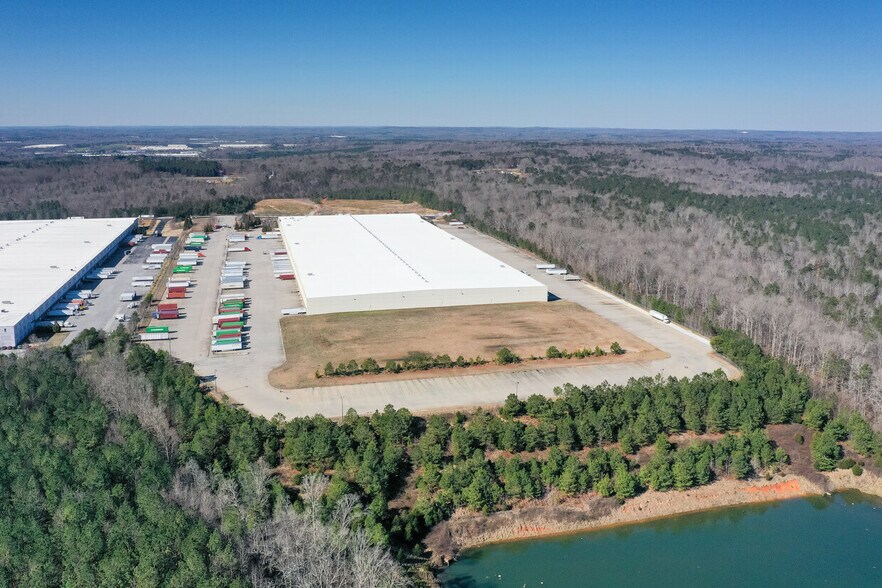 580 Raco Pky, Pendergrass, GA à louer - Photo de l’immeuble – Image 2 sur 9