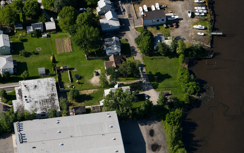 29 Riverside Ave, Little Ferry, NJ à vendre - Aérien – Image 3 sur 4
