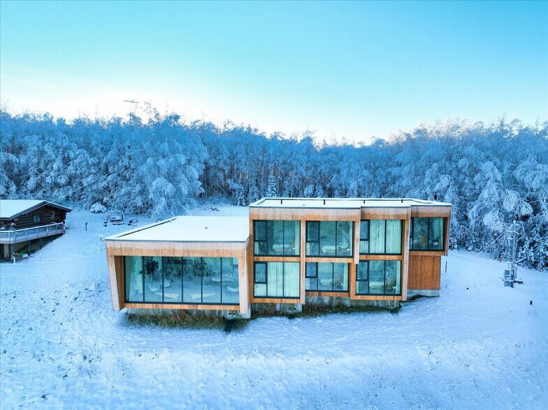 1110 John Kalinas Rd, Fairbanks, AK à vendre - Photo de l’immeuble – Image 3 sur 43
