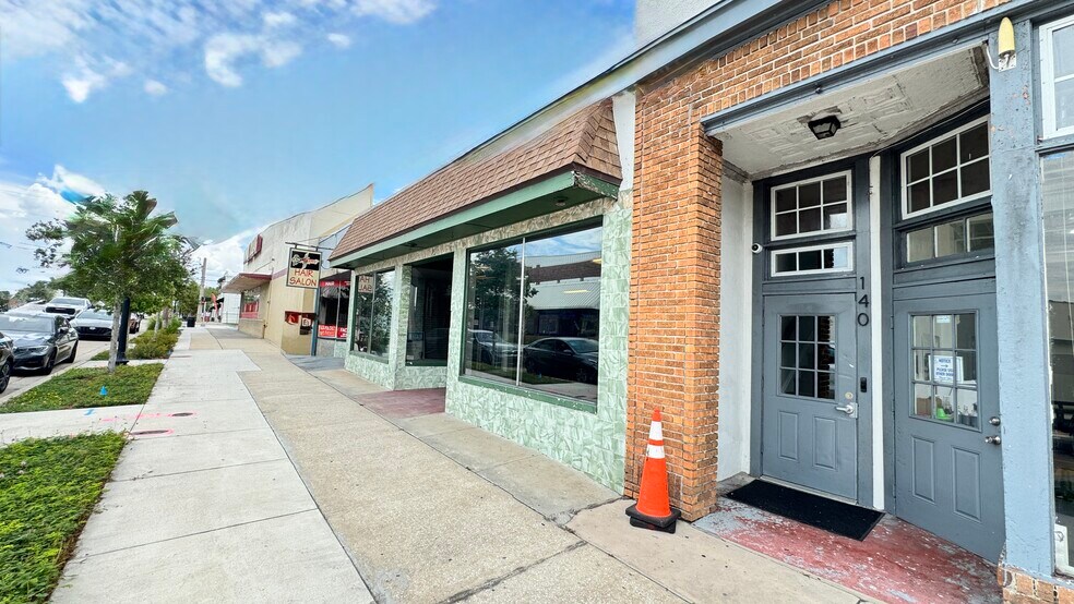 132 W Broad St, Groveland, FL à louer - Photo de l’immeuble – Image 2 sur 11