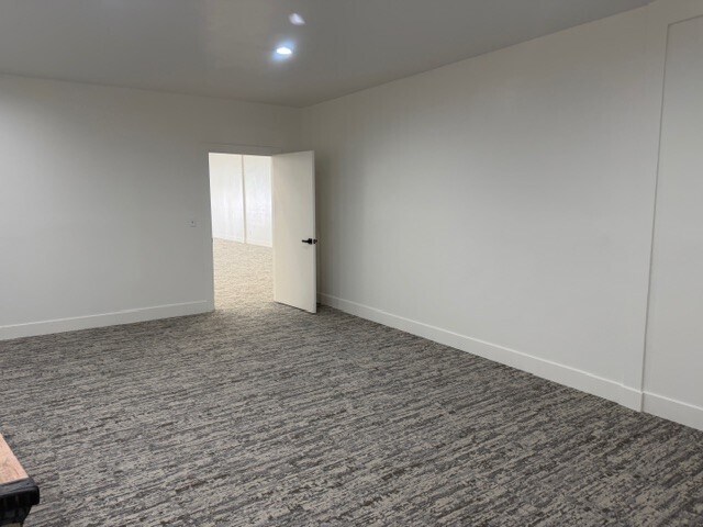 917-935 W Texas St, Fairfield, CA à louer - Photo intérieure – Image 3 sur 10