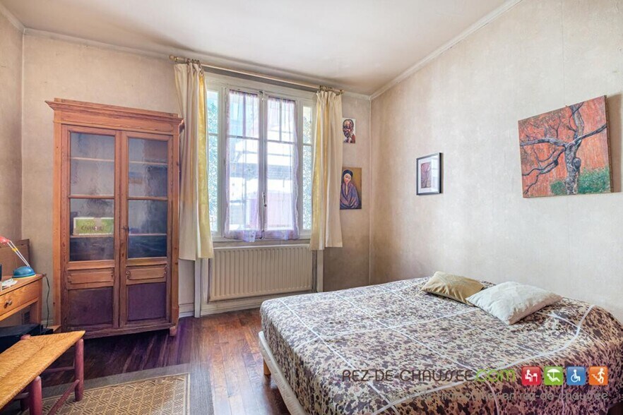 Immeuble residentiel dans Lyon à vendre - Photo de l’immeuble – Image 1 sur 4