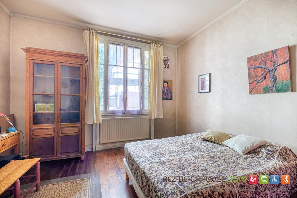 Immeuble residentiel dans Lyon à vendre Photo de l’immeuble– Image 1 sur 5