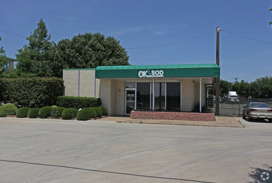 525 Keller Pky, Keller, TX à louer - Photo de l’immeuble – Image 2 sur 13