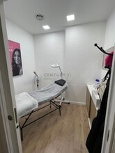 Local commercial dans Barcelone, Barcelona à louer Photo intérieure– Image 2 sur 2