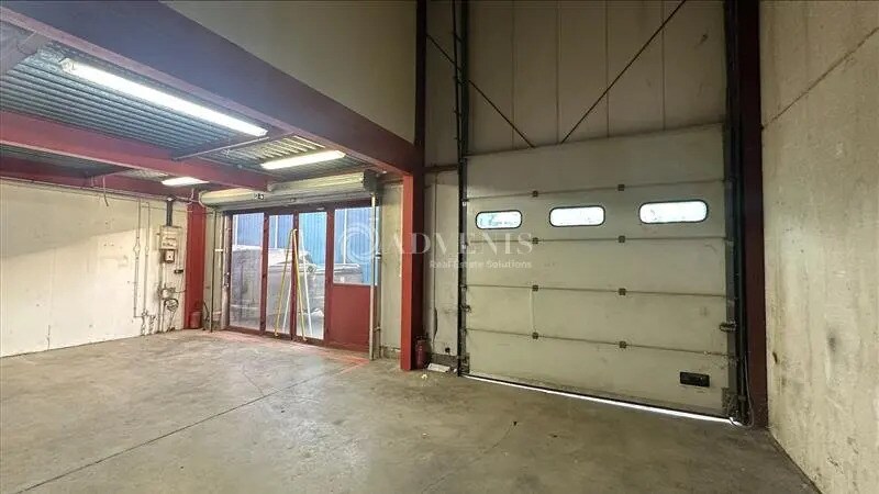 Local d’activités dans Champigny-sur-Marne à louer - Photo de l’immeuble – Image 2 sur 12