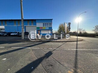 Plus de détails pour Local d’activités à vendre