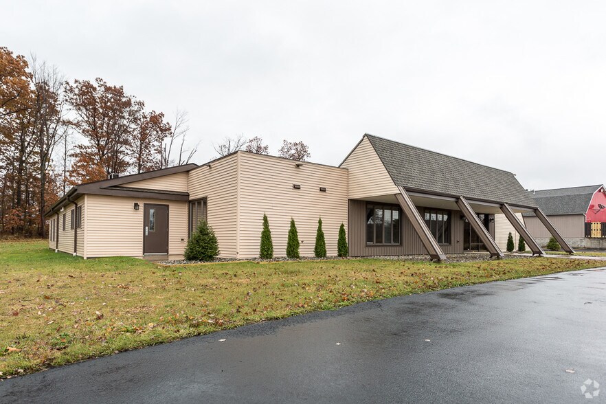 17 6th Ave, Greenville, PA à vendre - Photo principale – Image 1 sur 2