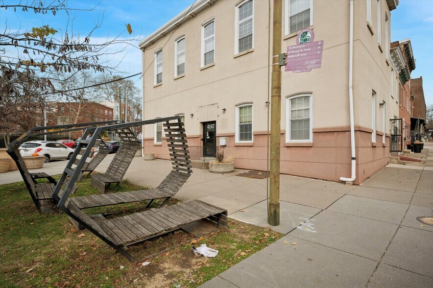 4147 Woodland ave, Philadelphia, PA à vendre - Photo de l’immeuble – Image 2 sur 15
