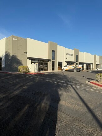 Plus de détails pour 2610 E Mohawk Ln, Phoenix, AZ - Industriel/Logistique à vendre