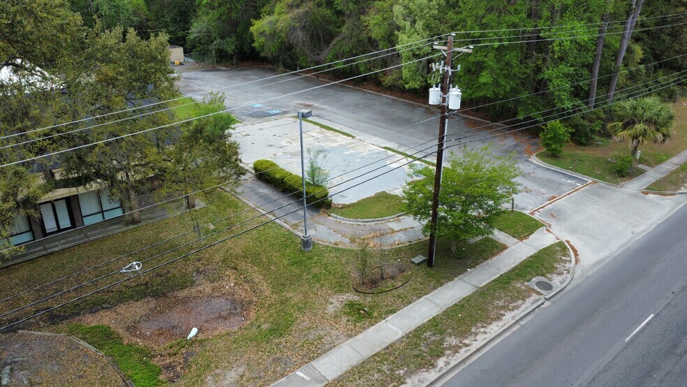 5647 Dorchester Rd, North Charleston, SC à louer - Photo de l’immeuble – Image 2 sur 4