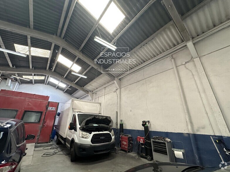 Industriel/Logistique dans Valdemoro, Madrid à vendre - Photo de l’immeuble – Image 2 sur 10