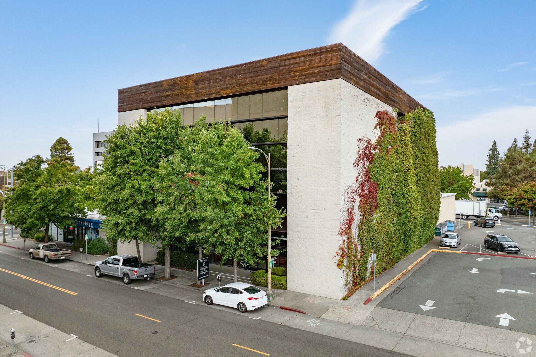 703-709 2nd St, Santa Rosa, CA à louer Photo principale– Image 1 sur 4