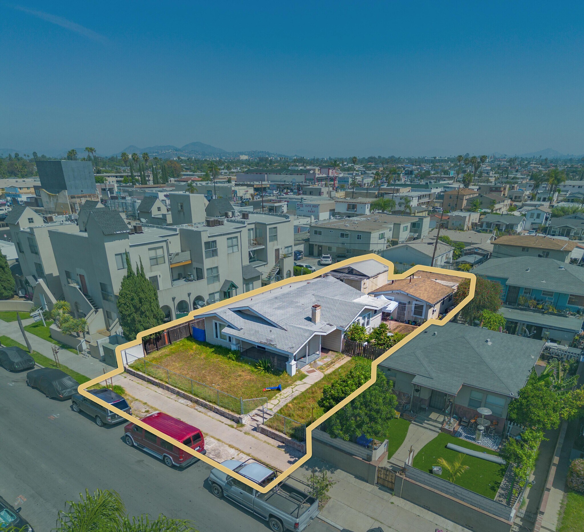 4263 Chamoune Ave, San Diego, CA à vendre Photo principale– Image 1 sur 18