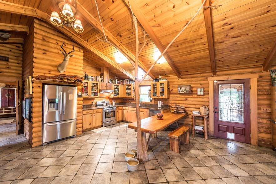 850 Old US Highway 27, South Bay, FL à vendre - Photo de l’immeuble – Image 2 sur 11