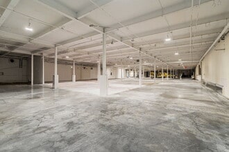 1540 Rue Des Patriotes, Laval, QC à louer Photo de l’immeuble– Image 1 sur 50