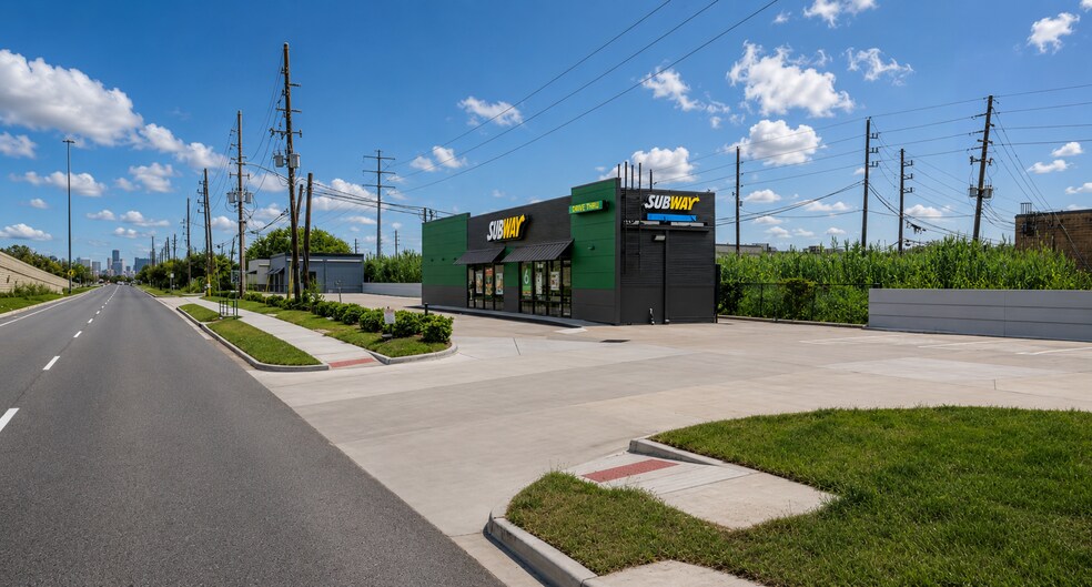 8549/8551 Almeda Rd portefeuille de 2 biens à vendre sur LoopNet.fr - Photo de l’immeuble – Image 2 sur 6