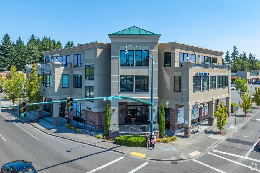 3929 Bridgeport Way W, Tacoma, WA à louer - Photo de l’immeuble – Image 2 sur 5