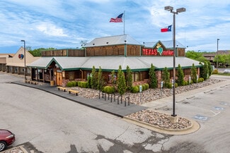 Plus de détails pour 2329 S Iowa St, Lawrence, KS - Local commercial à vendre