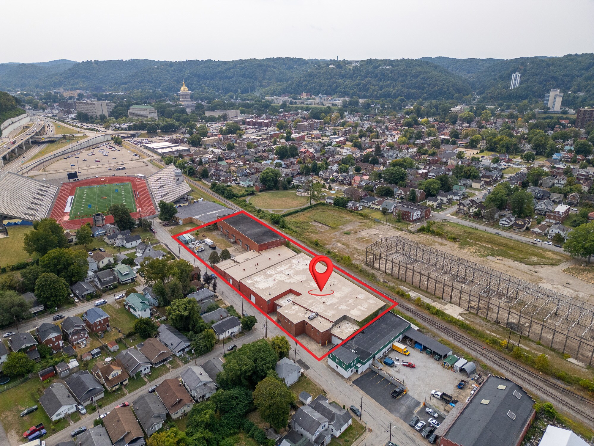 1537-1545 Hansford St, Charleston, WV à louer Photo principale– Image 1 sur 85