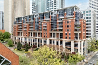 Plus de détails pour 425-435 S Tryon St, Charlotte, NC - Bureau à louer