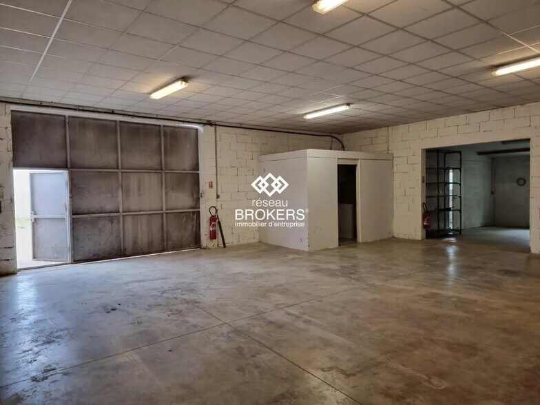 Industriel/Logistique dans Mauguio à louer - Photo de l’immeuble – Image 1 sur 5