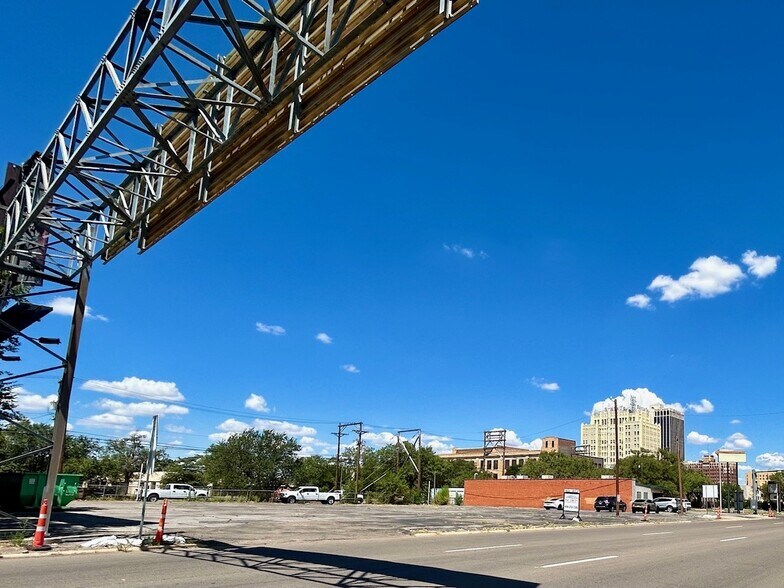 1104 Taylor St, Amarillo, TX à vendre - Photo de l’immeuble – Image 2 sur 4