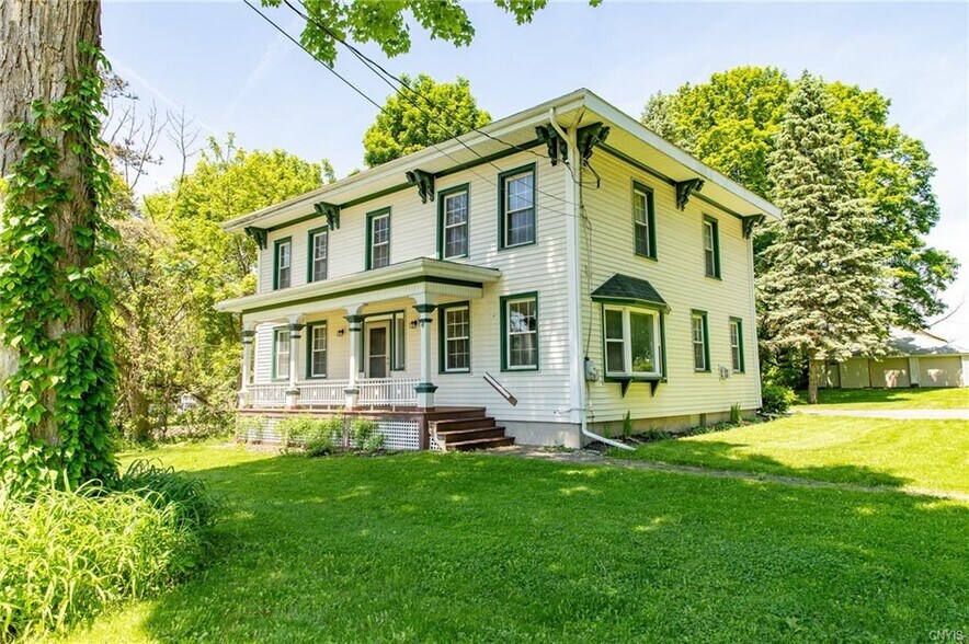 2395 W Genesee Tpke, Camillus, NY à vendre - Photo de l’immeuble – Image 1 sur 19