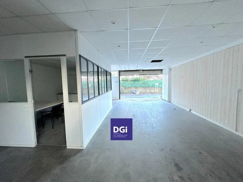 Local d’activités dans Alès à louer - Photo intérieure – Image 3 sur 5