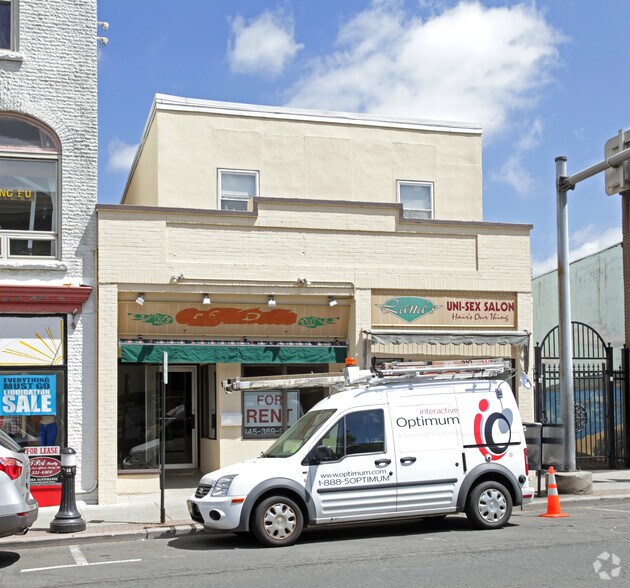 24 Lafayette Ave, Suffern, NY à vendre - Photo principale – Image 1 sur 4