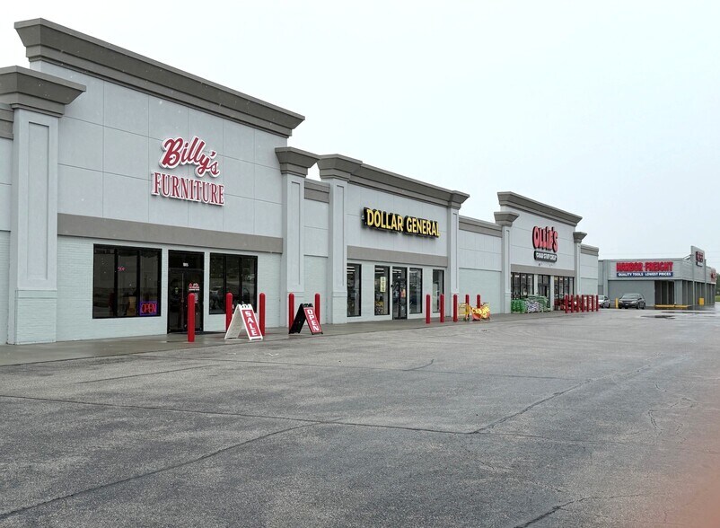 1805 W Morton Ave, Jacksonville, IL à louer - Photo de l’immeuble – Image 2 sur 25