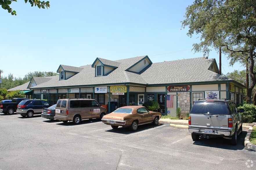 7701-7729 Tezel Rd, San Antonio, TX à louer - Photo de l’immeuble – Image 3 sur 5