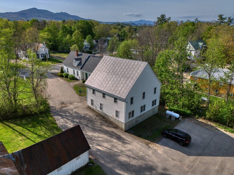 87 Washington St, Conway, NH à vendre - Photo de l’immeuble – Image 2 sur 28