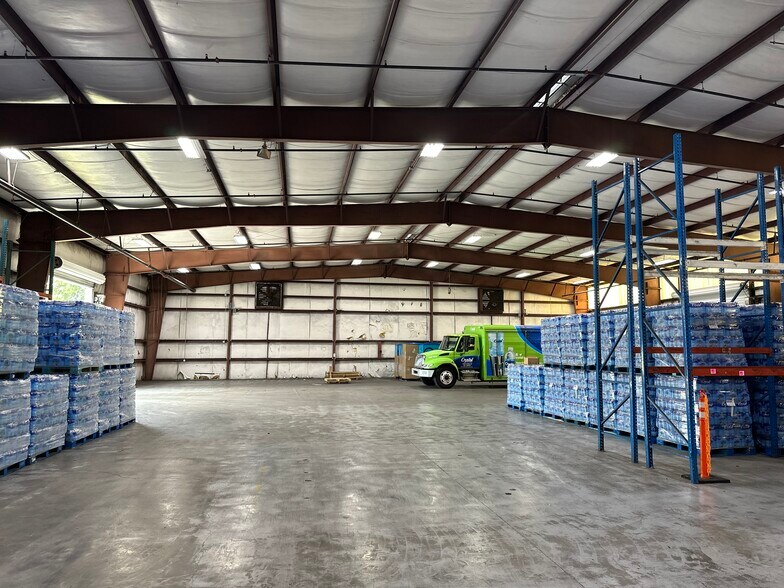 10284 US Highway 19 N, Pinellas Park, FL à louer - Photo de l’immeuble – Image 2 sur 13