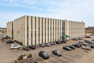 Plus de détails pour 21700 Greenfield Rd, Oak Park, MI - Bureau, Local commercial à louer