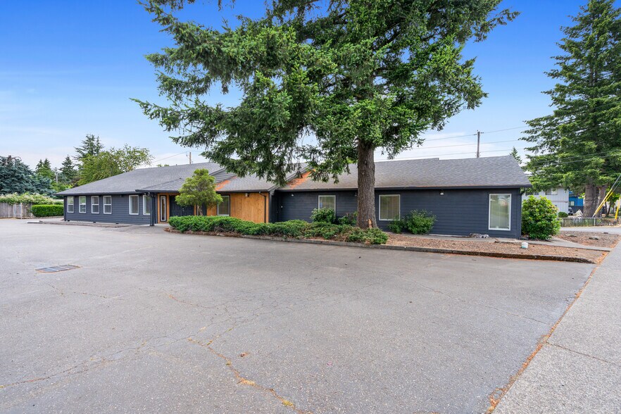 18445 E Burnside St, Portland, OR à vendre - Photo de l’immeuble – Image 3 sur 14
