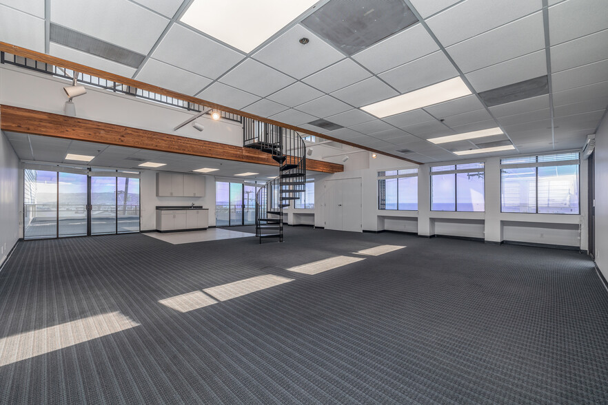 2200 Pacific Coast Hwy, Hermosa Beach, CA à vendre - Numérisation 3D Matterport – Image 3 sur 24