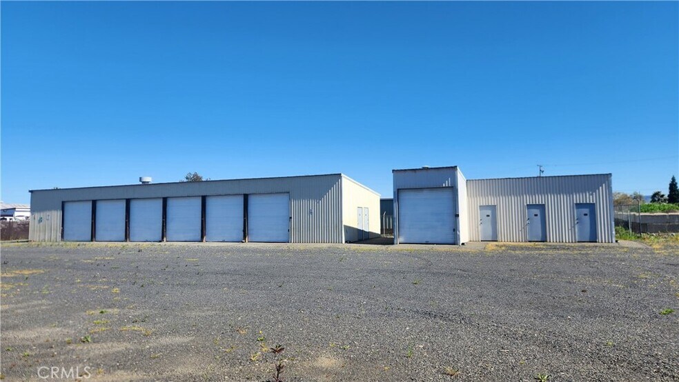 2551 Huntington Ln, Oroville, CA à vendre - Photo de l’immeuble – Image 1 sur 19