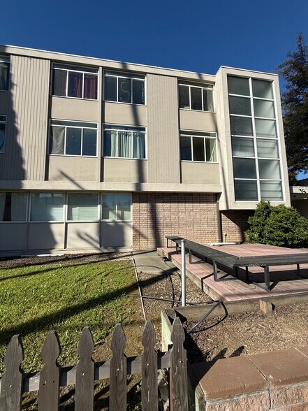 155 S 11th St, San Jose, CA à louer - Photo de l’immeuble – Image 3 sur 14