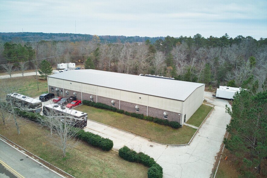 Jason Industrial Parkway Properties portefeuille de 10 biens à vendre sur LoopNet.fr - Photo de l’immeuble – Image 3 sur 36