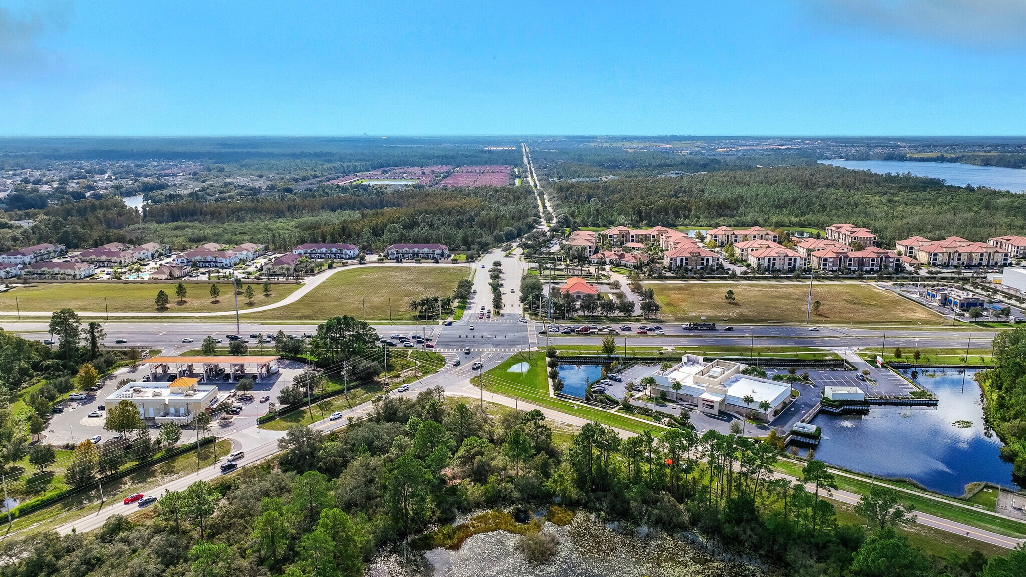 Irlo Bronson Memorial Hwy, Kissimmee, FL à louer Photo principale– Image 1 sur 16