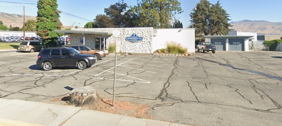 416 9th St, Wenatchee, WA à louer - Photo de l’immeuble – Image 3 sur 5