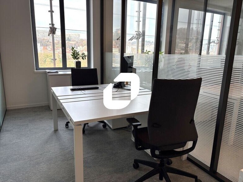 Bureau dans Lyon à louer - Photo de l’immeuble – Image 3 sur 10