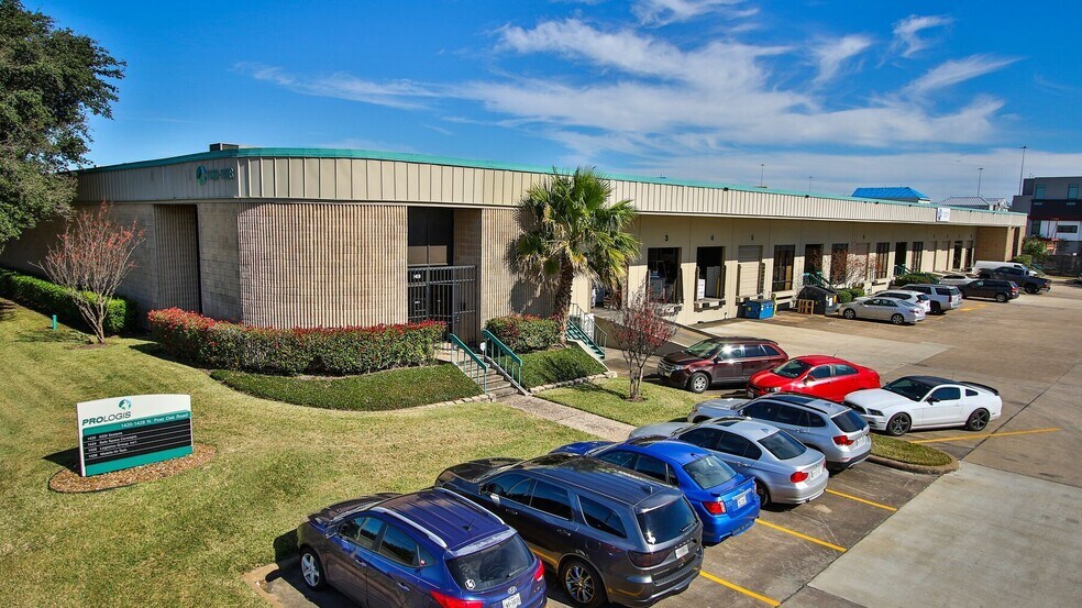 4444-4464 W 12th St, Houston, TX à louer - Photo de l’immeuble – Image 3 sur 15
