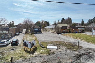 Plus de détails pour 155 King Rd, Richmond Hill, ON - Local commercial à vendre