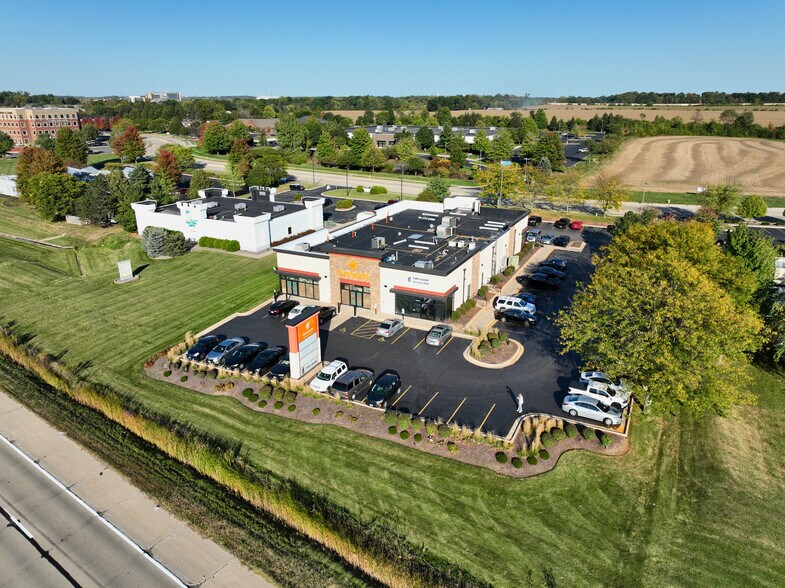 2696 Mcfarland Rd, Rockford, IL à louer - Photo principale – Image 1 sur 7