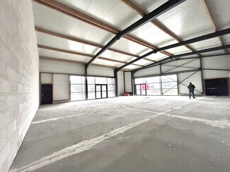 Plus de détails pour Local commercial à louer