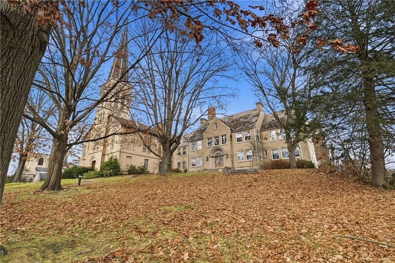 230 E Jefferson St, Butler, PA à vendre - Photo de l’immeuble – Image 3 sur 27