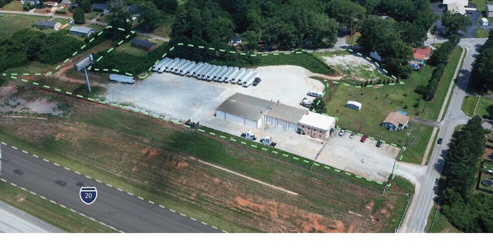 57 Daniel Rd, Villa Rica, GA à louer - Photo principale – Image 1 sur 8